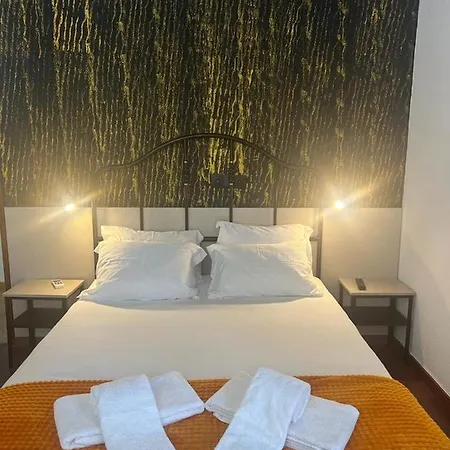 Konukevi Pensao Nova Goa